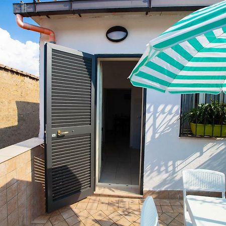 Terrazza Del Santo 2,0 - La Terrazza Nel Cuore Di Napoli 外观 照片